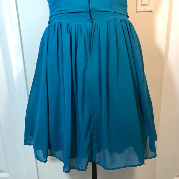 Dress 👗 - Picture 8 of 9